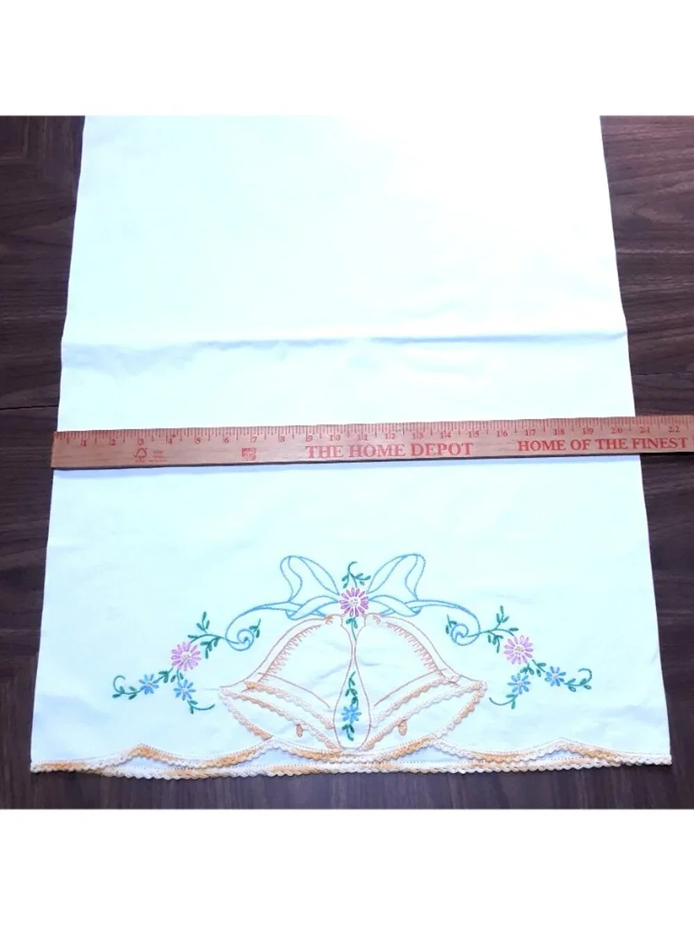Vintage Embroidered Pillowcases Floral Design Crochet Trim - Set Of 2 - 20